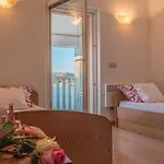 Holiday home Seaside House For Families With Children - 22156 Rogoznica (Sibenik-Knin)